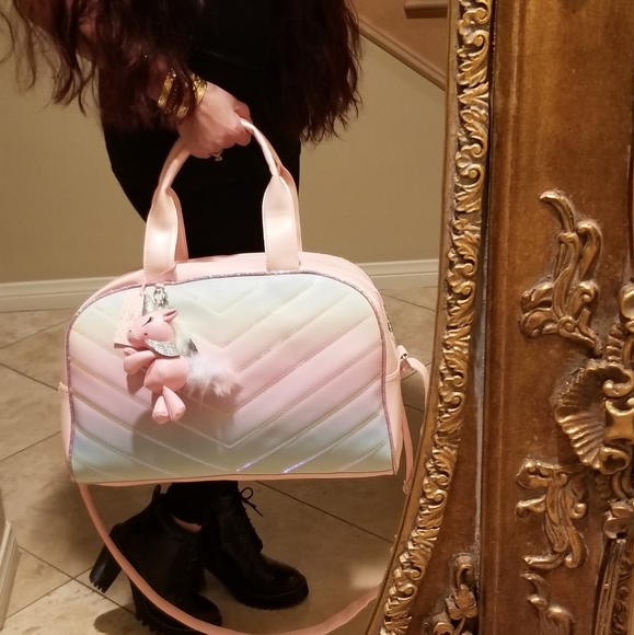 💖HOST PICK💖 Unicorn Duffel Bag - Picture 11 of 11